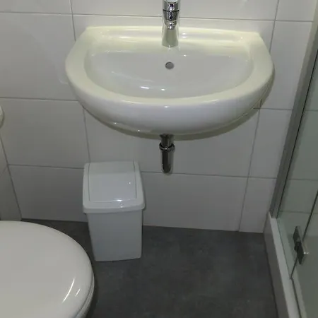 阿尔法旅馆